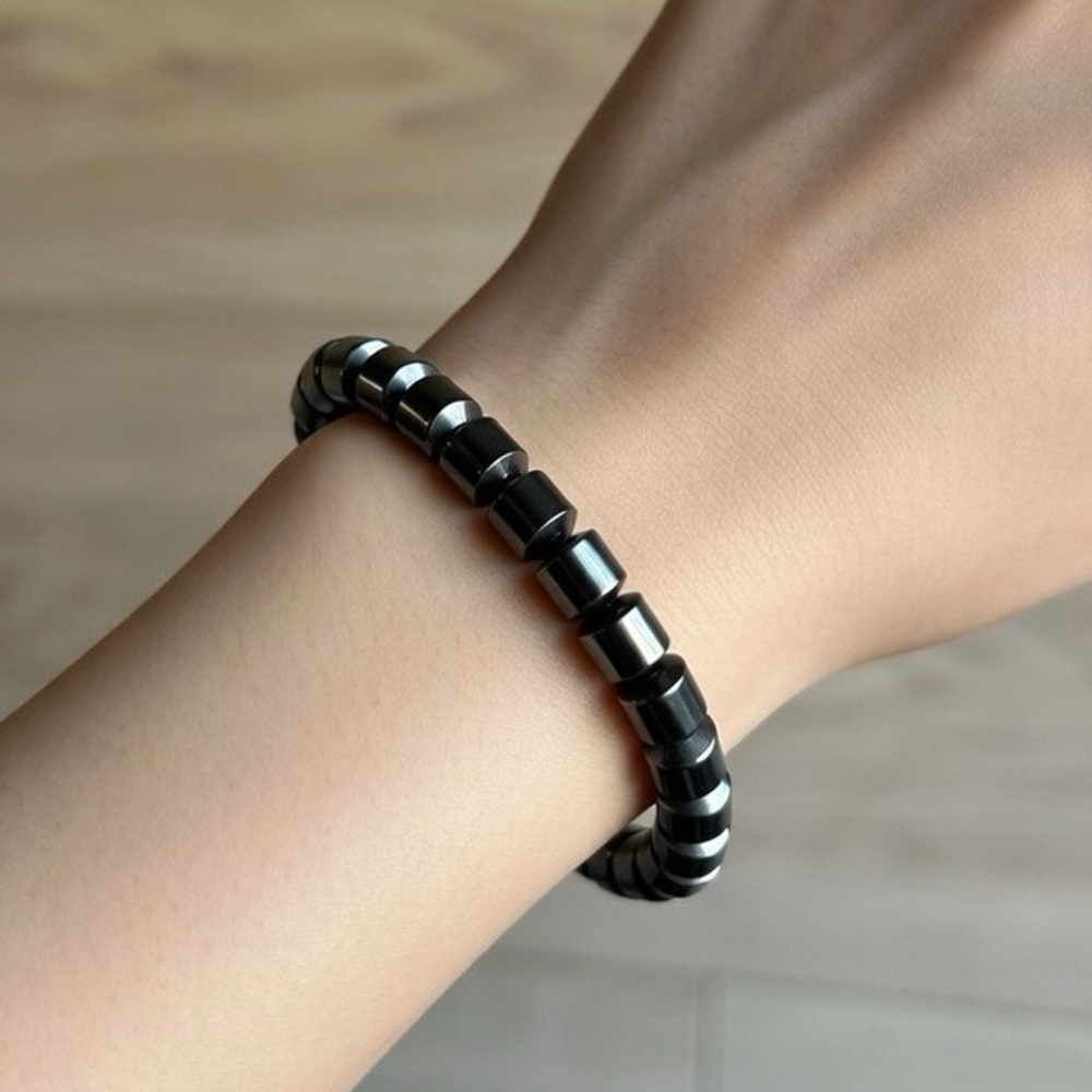 Magnetic Hematite Stretch Bracelet, size 6 to 6.5